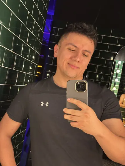 Santiago en el gimnasio